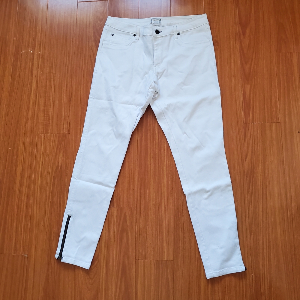 Converse Women's White Skinny Jeans